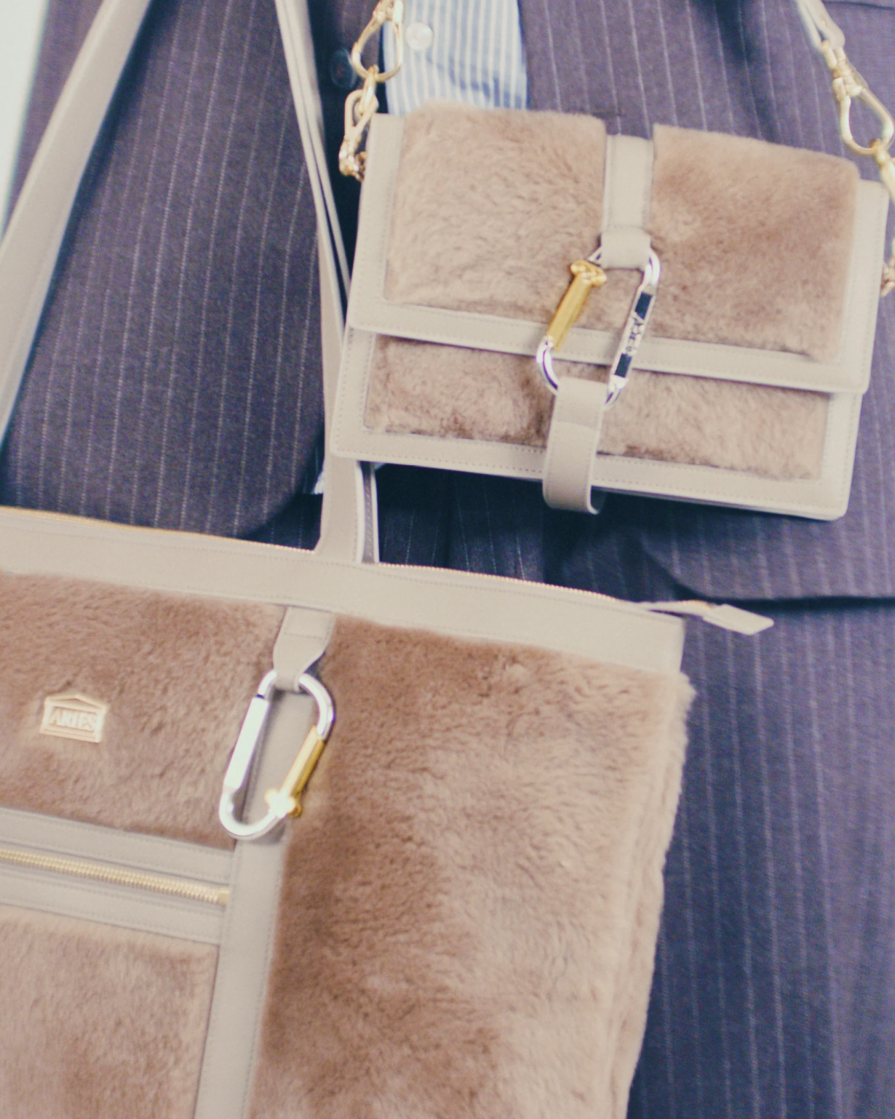 Sheepskin Niner Shopper Bag - Image 5