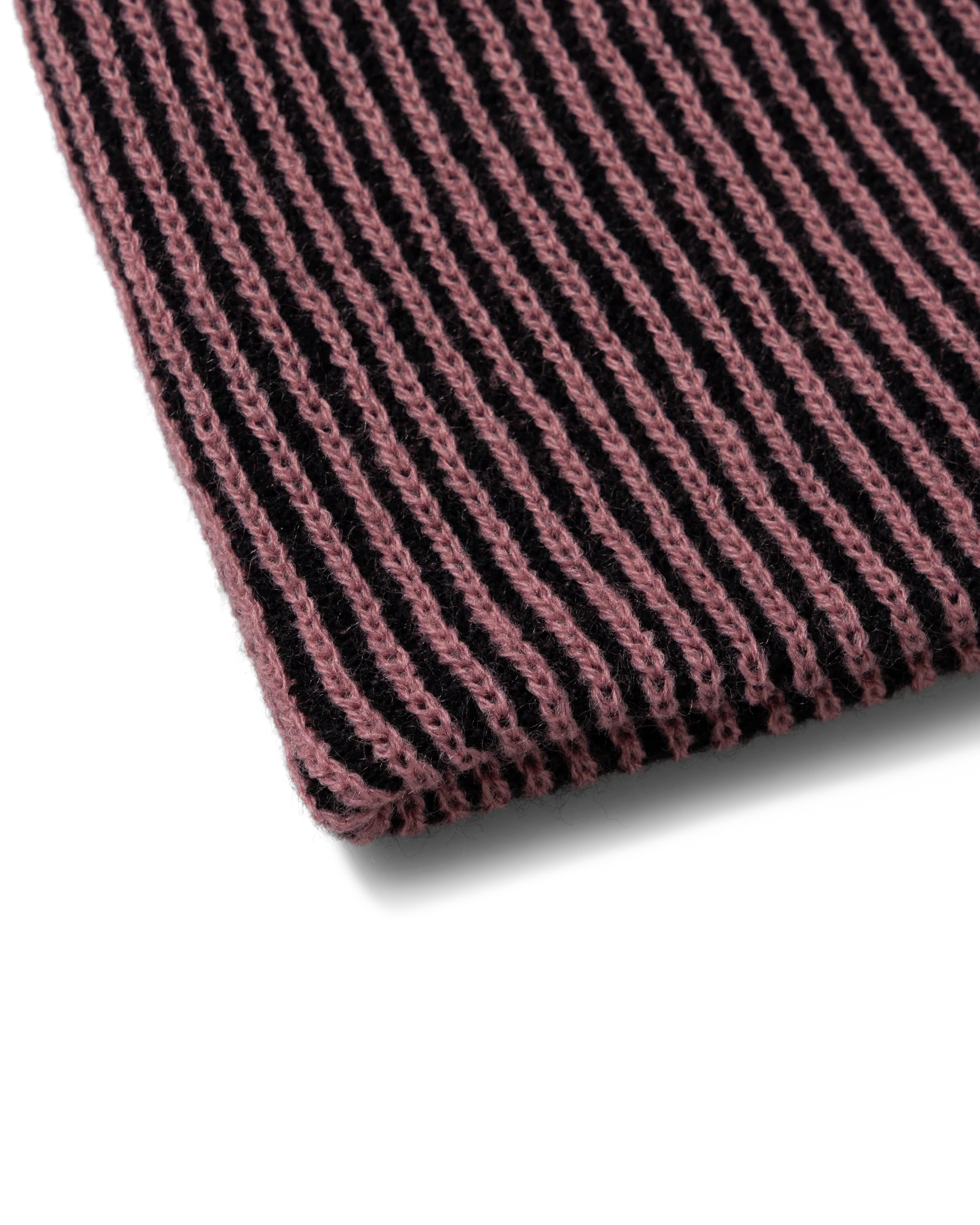 Rib Skull Beanie - Image 4