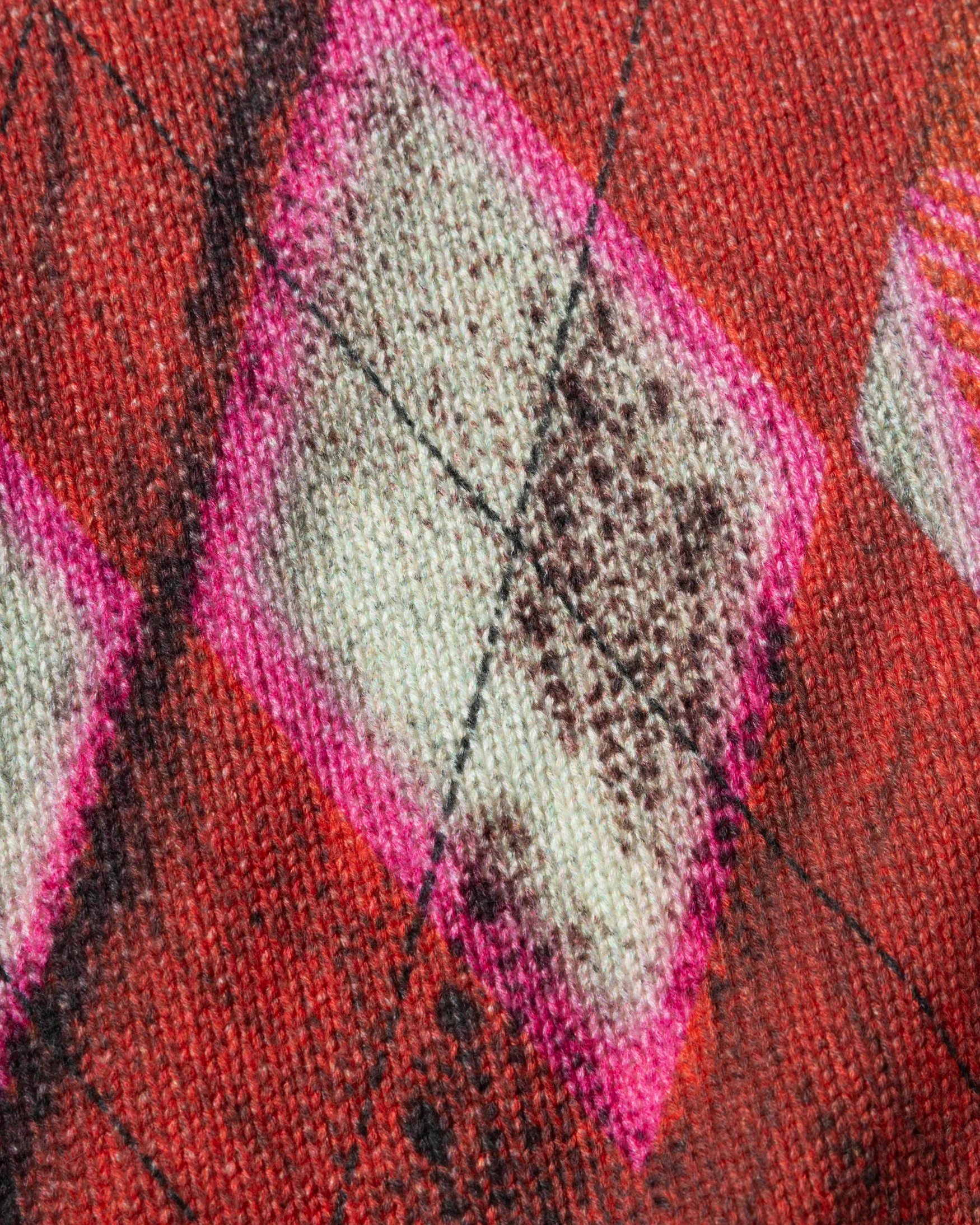 Digi Patchwork V Neck Knit - Image 10